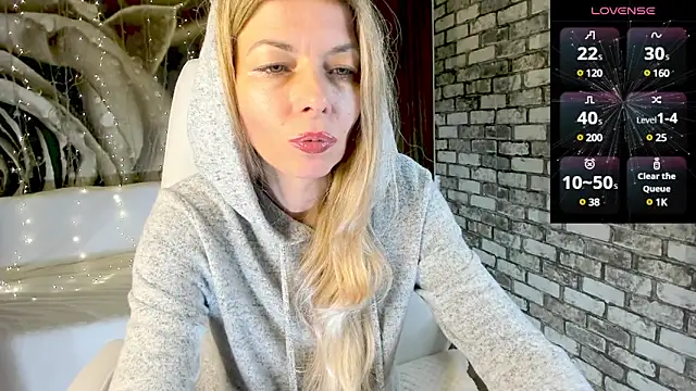 Eva Melow online show from 02-21-25, 07:54