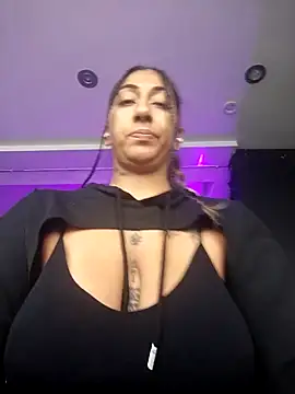 Hotasiansensation online show from 11-12-25, 09:57