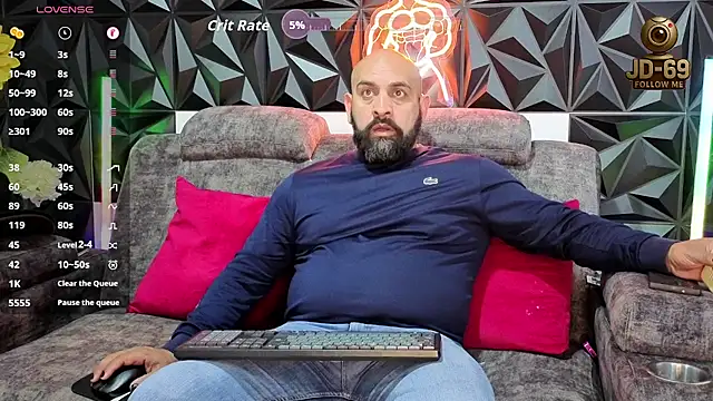 Snapshot of JD-69 chatting on 10-04-25, 07:15 JD-69 online show from 10-04-25, 07:15