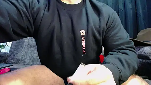 Snapshot of JD-69 chatting on 02-13-25, 11:15 JD-69 online show from 02-13-25, 11:15