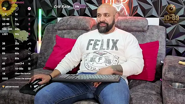 Snapshot of JD-69 chatting on 10-06-25, 07:14 JD-69 online show from 10-06-25, 07:14