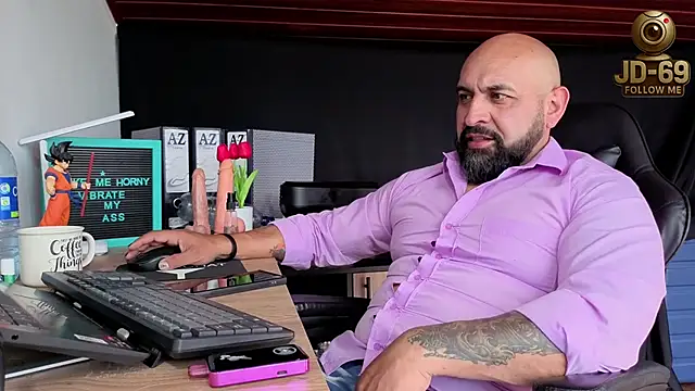 Snapshot of JD-69 chatting on 09-16-25, 07:48 JD-69 online show from 09-16-25, 07:48