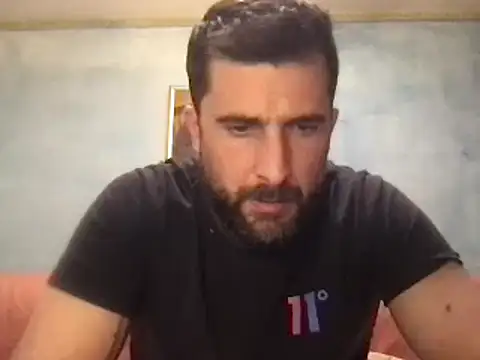 Snapshot of alex877x chatting on 01-27-25, 12:48 alex877x online show from 01-27-25, 12:48