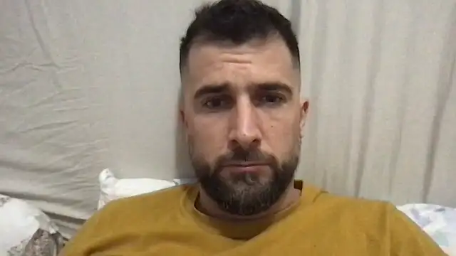 Snapshot of alex877x chatting on 02-22-26, 08:28 alex877x online show from 02-22-26, 08:28