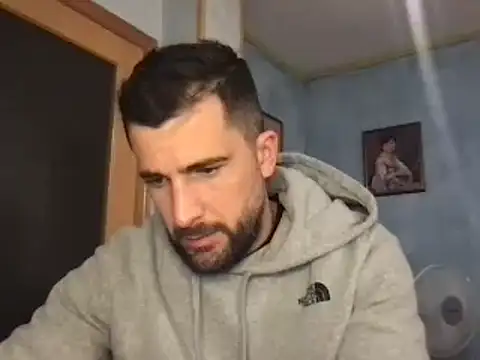 Snapshot of alex877x chatting on 01-13-25, 08:15 alex877x online show from 01-13-25, 08:15