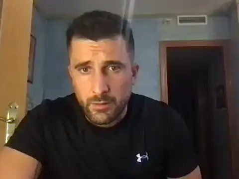 Snapshot of alex877x chatting on 01-29-25, 06:39 alex877x online show from 01-29-25, 06:39