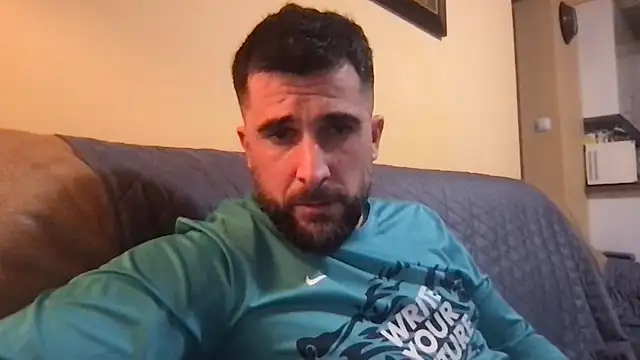 Snapshot of alex877x chatting on 01-31-26, 10:52 alex877x online show from 01-31-26, 10:52