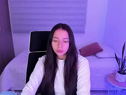 Camila ec2 online show from 02-25-26, 02:12