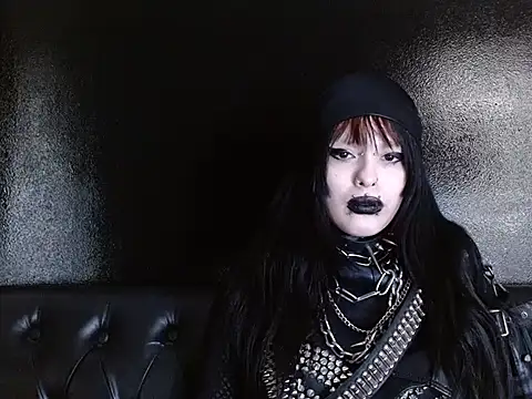 XXIOUX online show from 11-25-25, 01:55