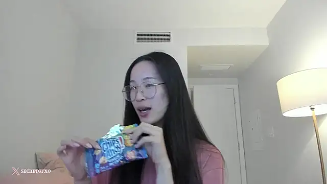secretgirlfriendxo online show from 03-09-25, 12:00