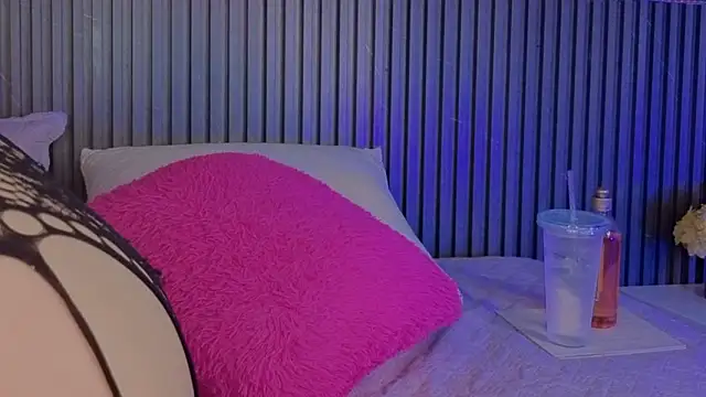 IbethMoon online show from 03-02-26, 06:59