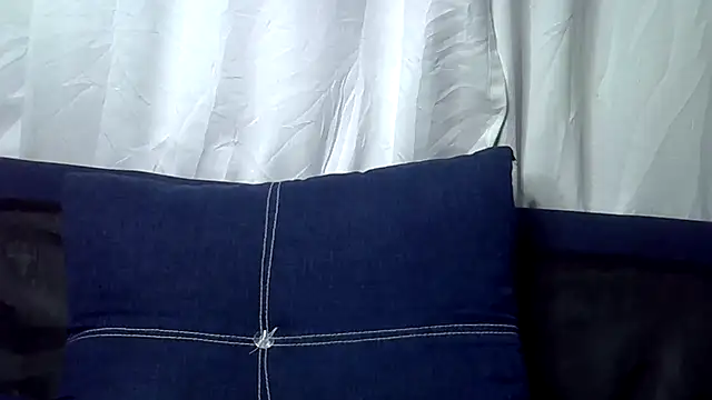 Snapshot of Enkarxx chatting on 05-06-26, 02:32 Enkarxx online show from 05-06-26, 02:32