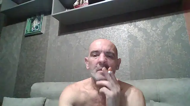 Snapshot of skorpibg65 chatting on 02-14-26, 04:40 skorpibg65 online show from 02-14-26, 04:40