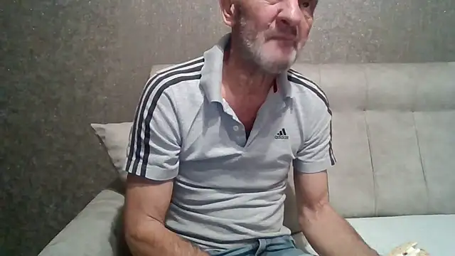 Snapshot of skorpibg65 chatting on 02-09-26, 06:28 skorpibg65 online show from 02-09-26, 06:28