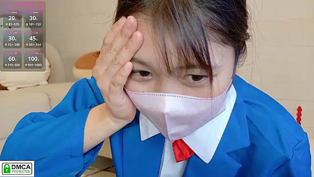 Snapshot of SUZU_ chatting on 09-14-25, 01:33 SUZU online show from 09-14-25, 01:33
