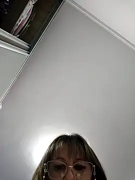 naughtymilfT online show from 02-20-25, 05:20