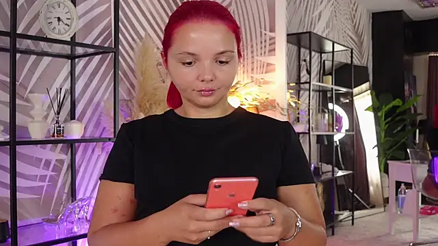Snapshot of CelesteBailey chatting on 07-27-26, 05:47 CelesteBailey online show from 07-27-26, 05:47