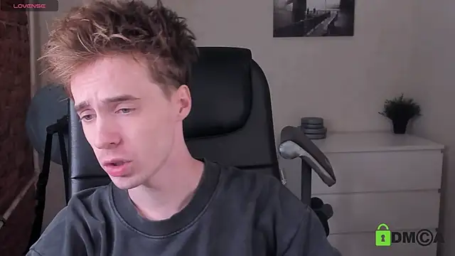 Snapshot of _tokyo_ghoul chatting on 09-18-25, 10:18  tokyo ghoul online show from 09-18-25, 10:18