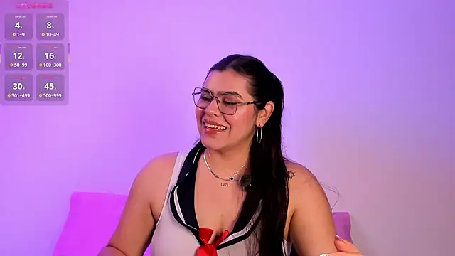 Snapshot of veronica185 chatting on 04-30-26, 12:50 veronica185 online show from 04-30-26, 12:50