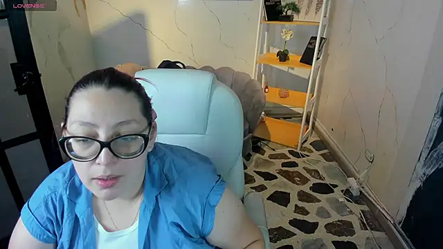 NiickyJones online show from 11-01-25, 09:52