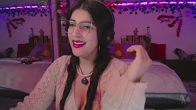 azahar  ziiz online show from 11-20-25, 10:09