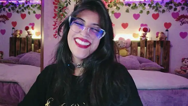 azahar  ziiz online show from 07-15-26, 11:56