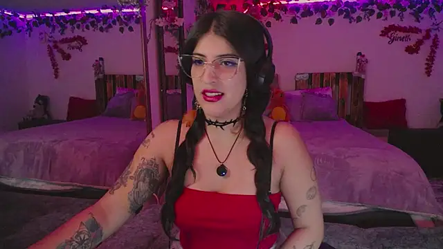 azahar  ziiz online show from 11-14-25, 12:14