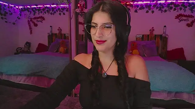 azahar  ziiz online show from 11-18-25, 01:21