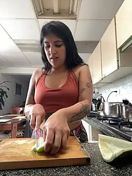 azahar  ziiz online show from 03-06-26, 05:19