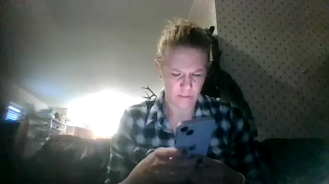 lisamatty4601 online show from 01-18-25, 11:00