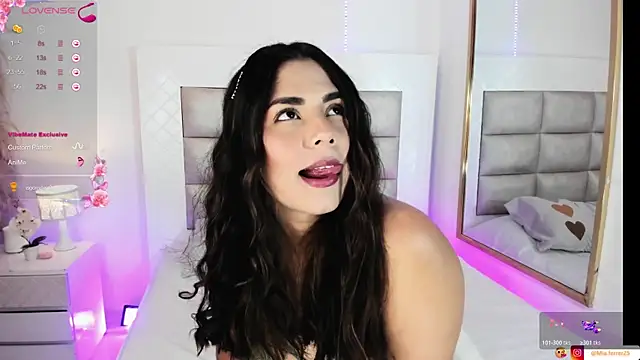 Goddess mia2 online show from 04-20-26, 03:31