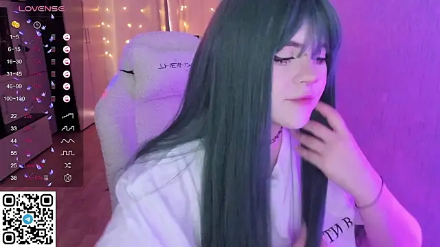 SelenaCute online show from 03-26-26, 05:39