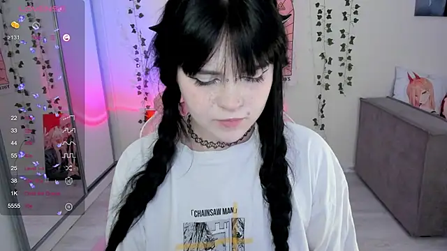 SelenaCute online show from 03-06-25, 05:35