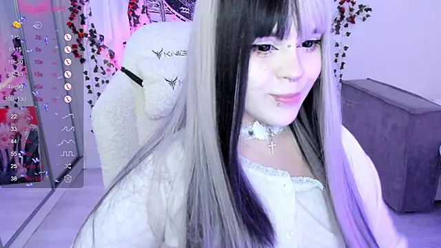 SelenaCute online show from 11-14-25, 12:09