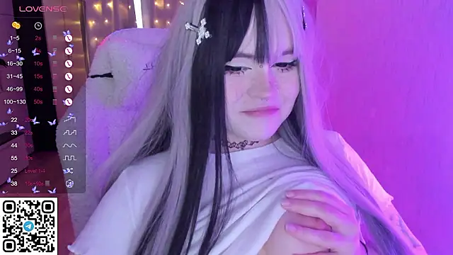 SelenaCute online show from 03-10-26, 06:28