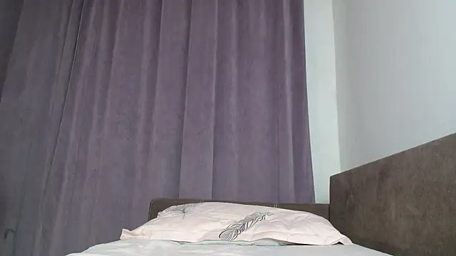 LadyMilfxxx online show from 03-22-26, 05:03