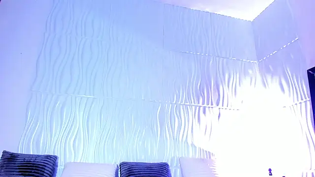 Abby  colins online show from 04-02-26, 04:24