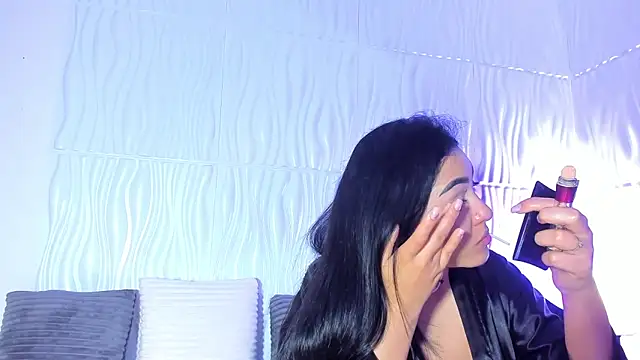 Abby  colins online show from 04-15-26, 09:48