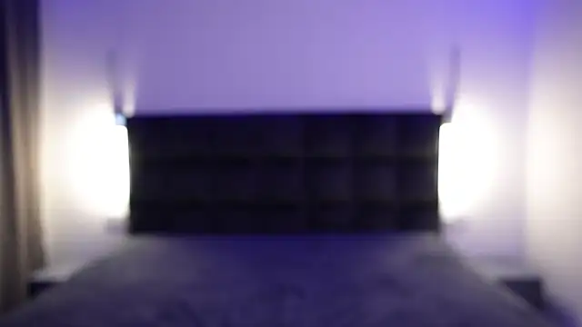 Snapshot of NotElis chatting on 05-22-26, 04:05 NotElis online show from 05-22-26, 04:05