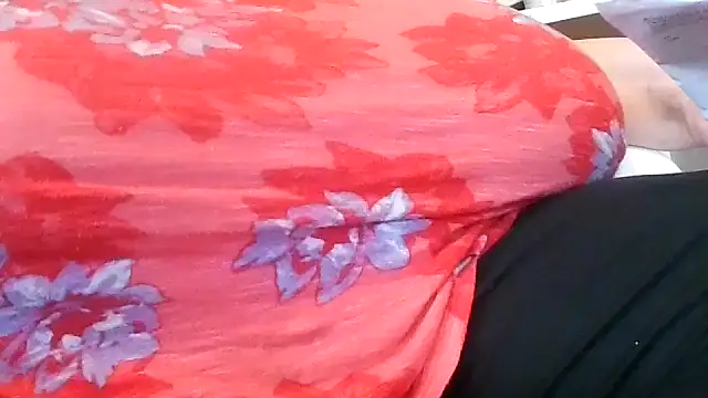 Nataliesbestjuggs online show from 04-18-26, 01:35