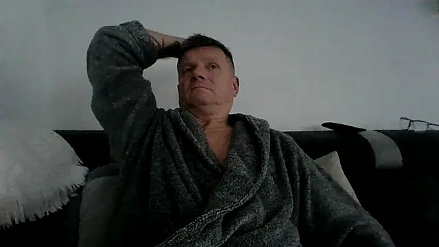 jaaako970 online show from 09-30-25, 05:19