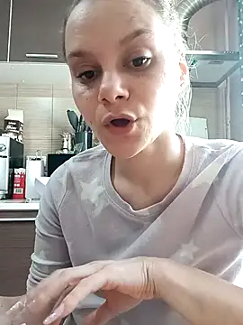 Snapshot of Tasty_Shape chatting on 10-02-25, 08:50 Tasty Shape online show from 10-02-25, 08:50