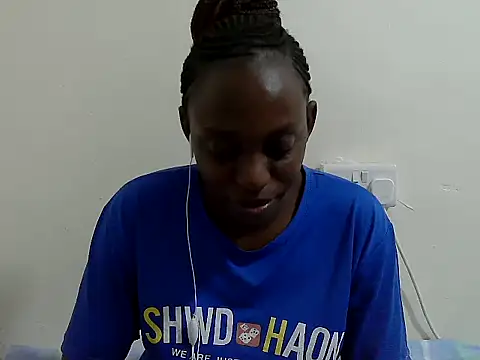 Snapshot of lizbela1 chatting on 10-12-25, 06:31 lizbela1 online show from 10-12-25, 06:31