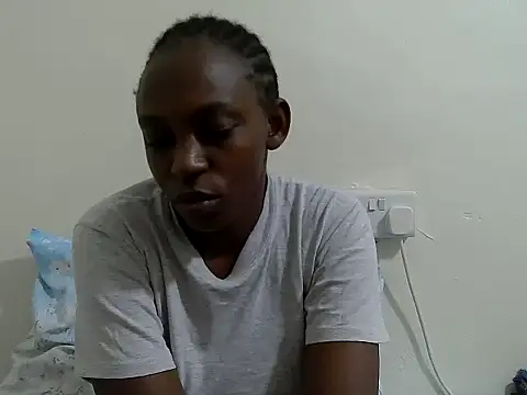 Snapshot of lizbela1 chatting on 09-18-25, 02:20 lizbela1 online show from 09-18-25, 02:20