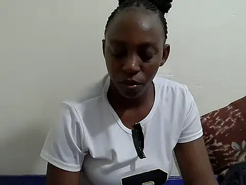 Snapshot of lizbela1 chatting on 06-25-26, 08:58 lizbela1 online show from 06-25-26, 08:58