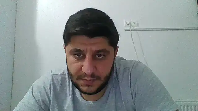 erkekkkadam online show from 12-04-25, 10:53