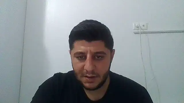 Snapshot of erkekkkadam chatting on 09-12-25, 04:40 erkekkkadam online show from 09-12-25, 04:40