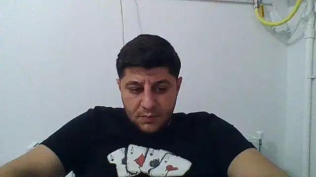 Snapshot of erkekkkadam chatting on 03-10-25, 07:29 erkekkkadam online show from 03-10-25, 07:29