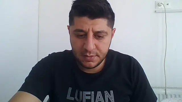 Snapshot of erkekkkadam chatting on 01-28-25, 11:17 erkekkkadam online show from 01-28-25, 11:17