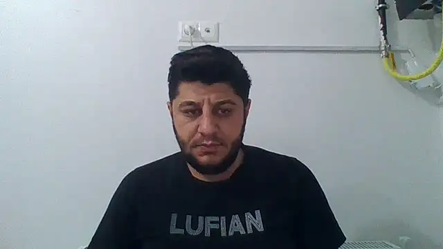 Snapshot of erkekkkadam chatting on 02-25-25, 02:36 erkekkkadam online show from 02-25-25, 02:36